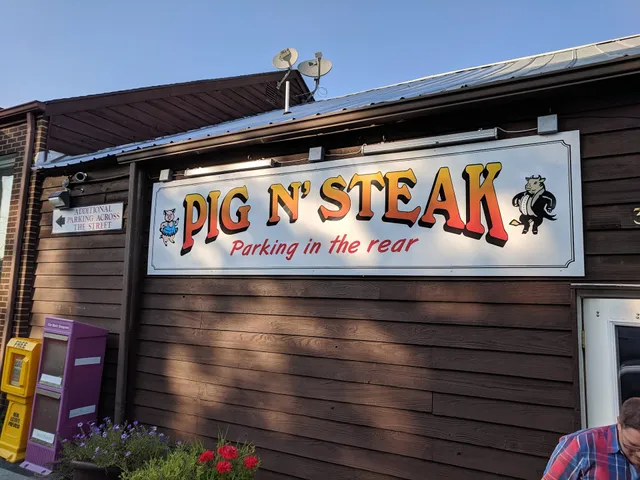 Pig 'N Steak