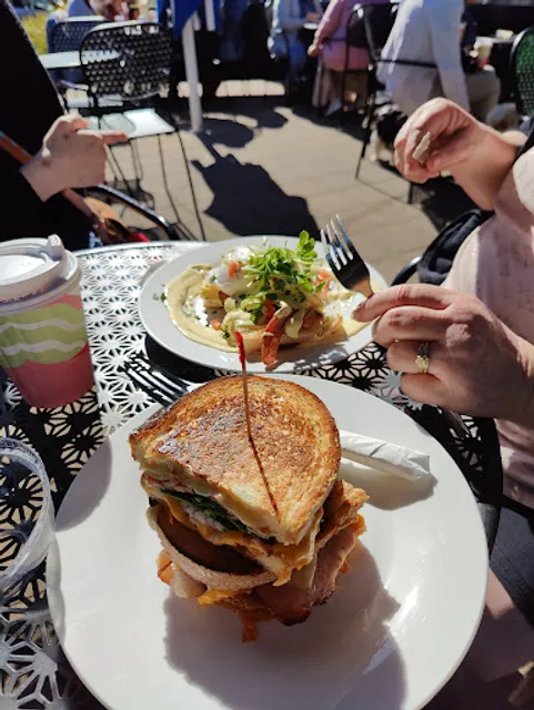 Blu-J's Cafe Toukley