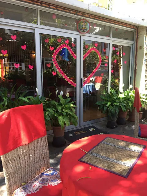 Pekai's Thai Pub & Restaurant