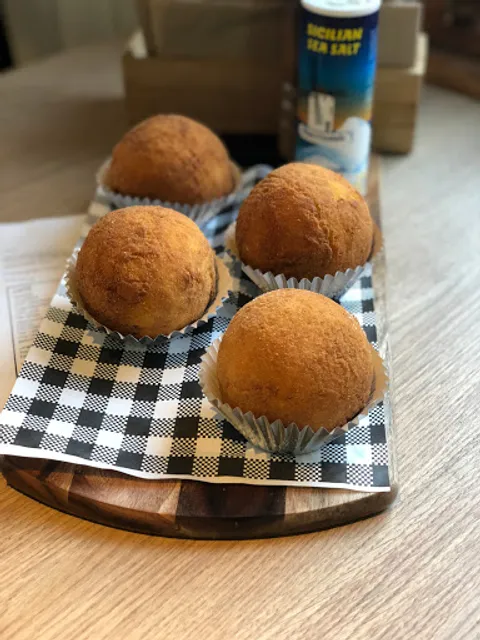 Birichino Cucina & Pizzeria