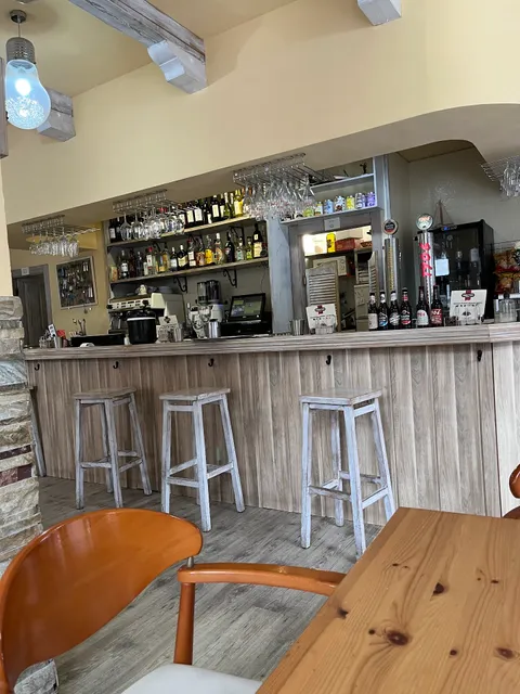 Vinos y Cañas Campomar