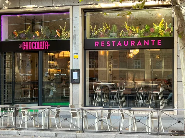 La Chocolata by Los Aguachiles