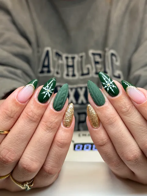 Kamiluxe Nails