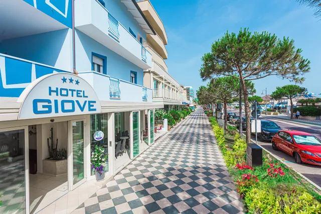 Hotel Giove