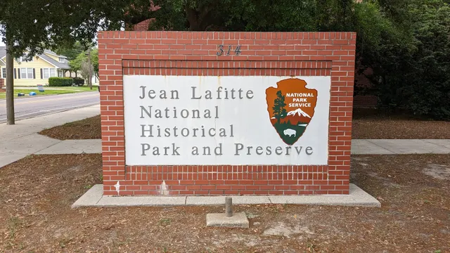 Wetlands Acadian Cultural Center
