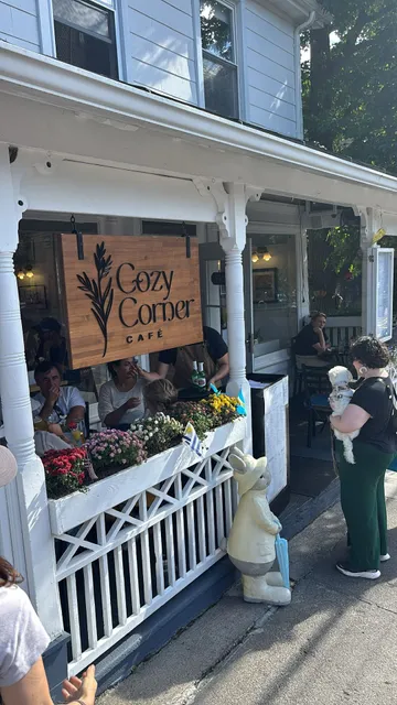 Cozy Corner Cafe
