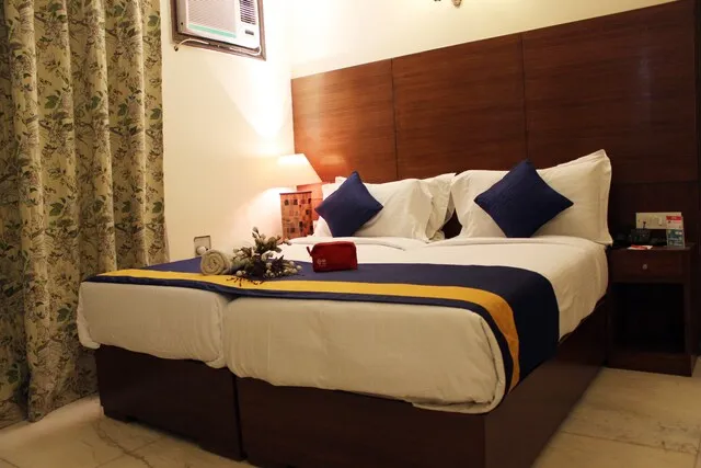 OYO Hotel Residence Phase 3 Near Aravali Biodiversity Park