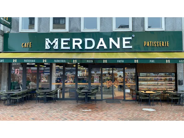 MERDANE Café & Patisserie