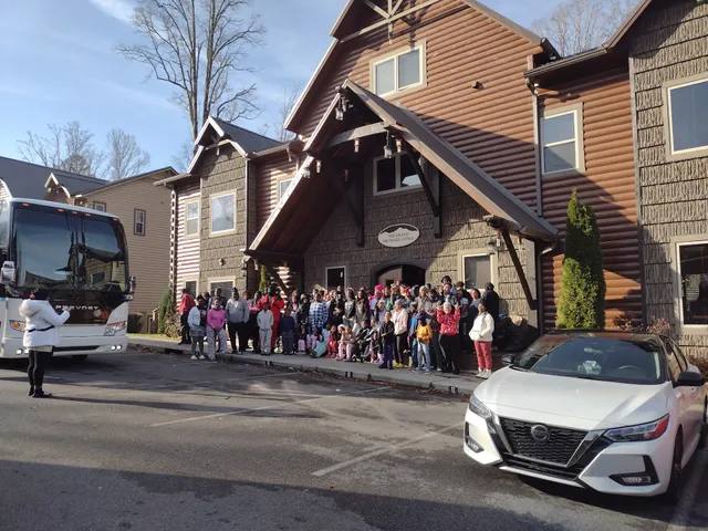 The Grand Orchard Lodge