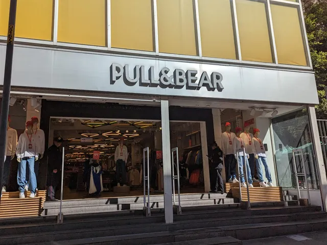 Pull & Bear