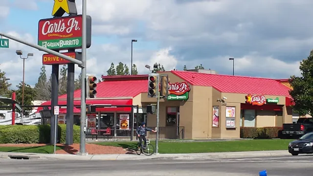 Carl’s Jr.