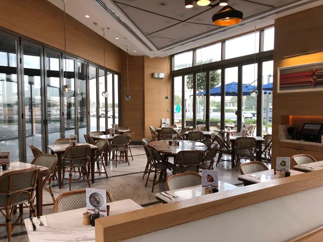 Sarabeth's City Walk