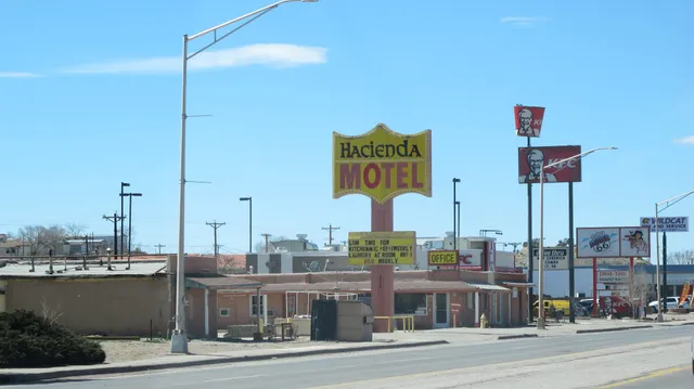 Hacienda Motel