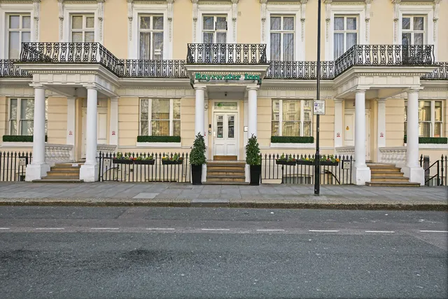 Park Avenue Bayswater Inn Hyde Park