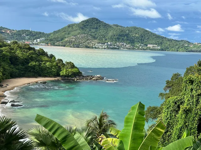 Laem Sing Beach Viewpoint