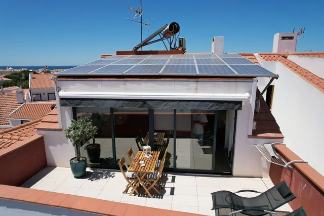 Born to Stay in Milfontes