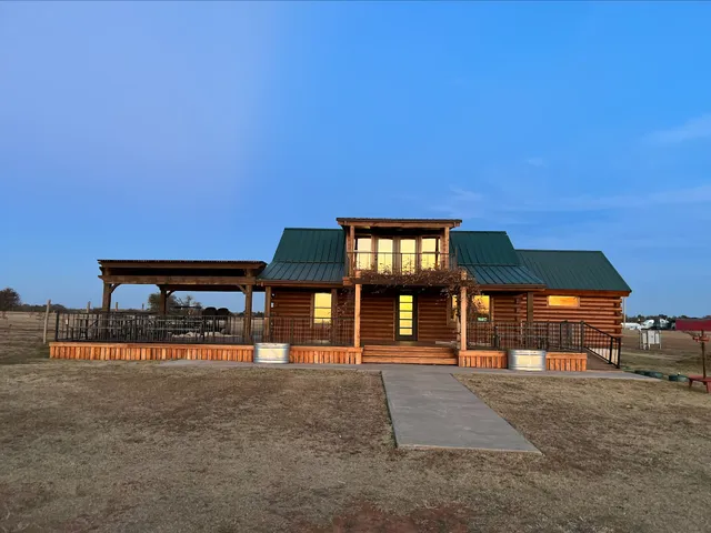 Bridging Vines Winery & Brewery