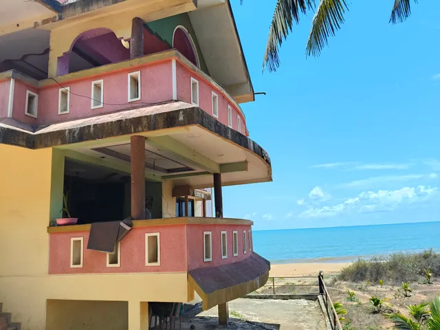 Saguntara Beach Homestay