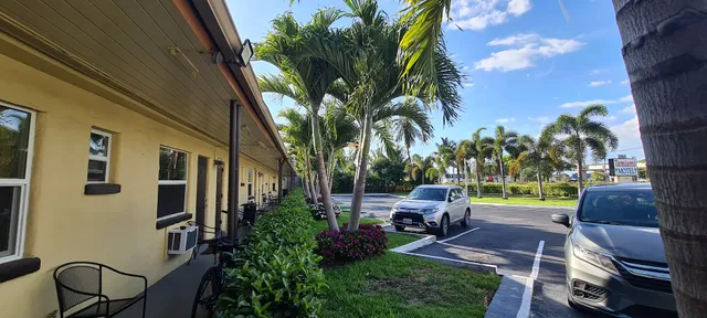 Tamiami Motel - Naples