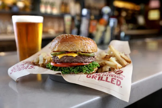 Bagger Dave's - Fort Wayne