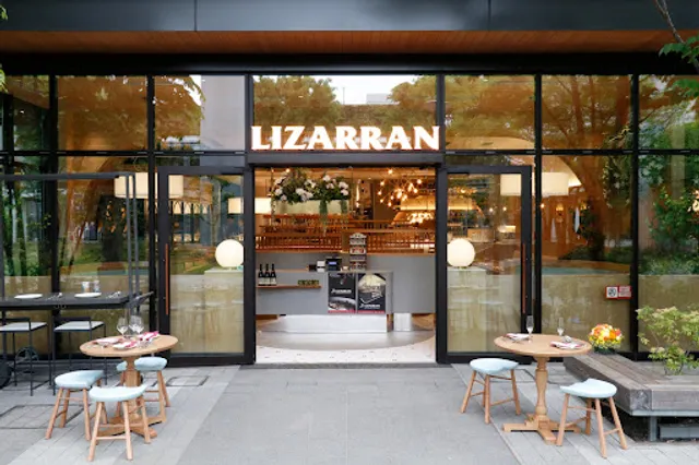 LIZARRAN GREENSPRINGS TACHIKAWA