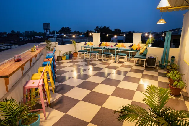 goSTOPS Amritsar Chatiwind Gate