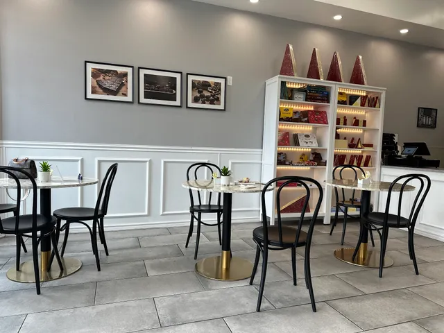 Little France Patisserie