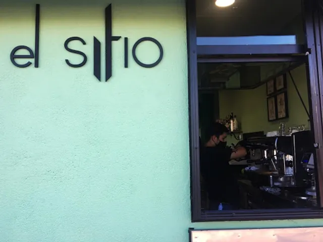El Sitio Café Bar