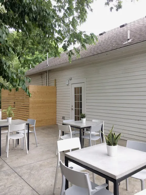 Barker - Café and Bakery