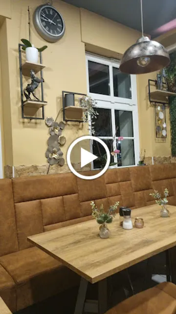 Aram's Pizzeria & Grillhouse