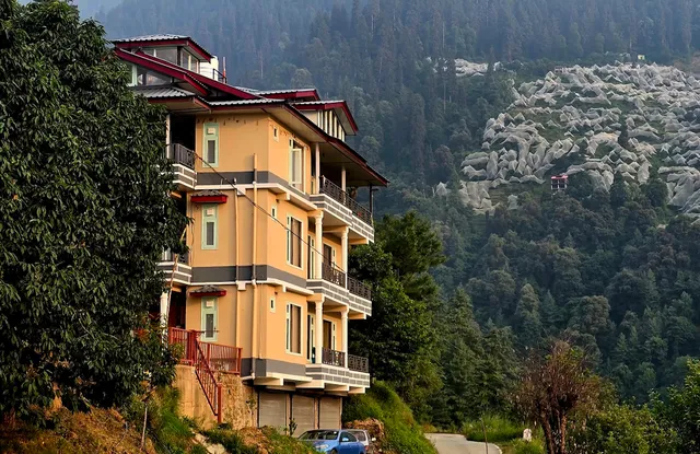 Wild Orchard Homestay Near Narkanda, Shimla (Pure Vegetarian Homestay)