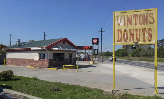 Vinton's Donuts