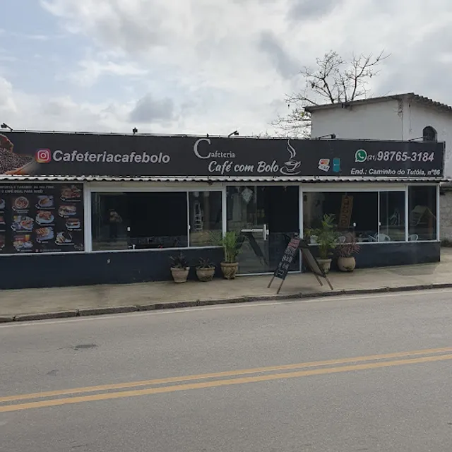 Cafeteria café com bolo