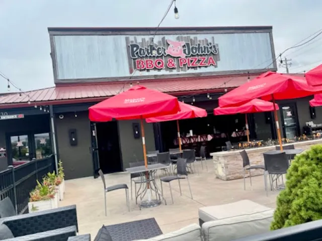 Parker John's BBQ & Pizza, Oshkosh