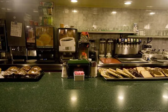 Daily Treat Restaurant