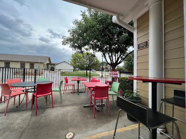 5th Street Patio Cafe