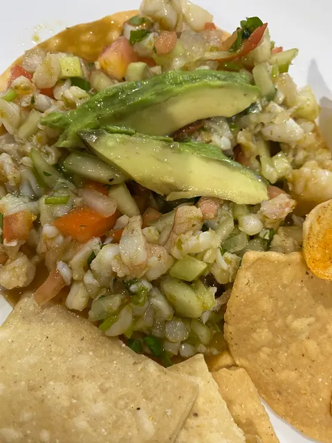 El Rinconcito Bar & Grill