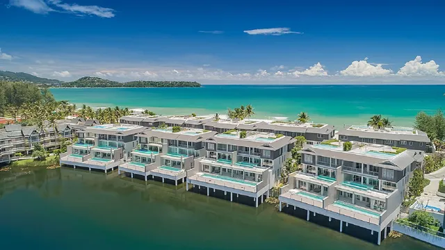 Beautiful Apt with a Pool by Komfort Property