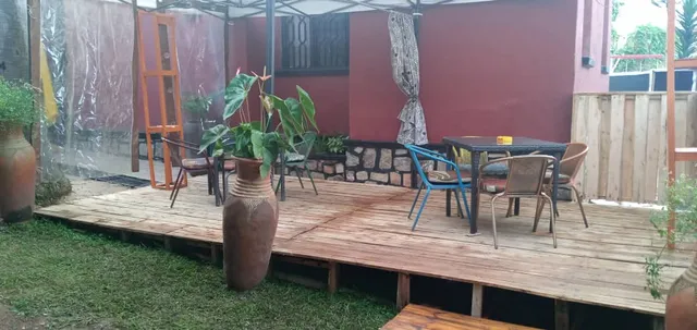 Hashtag Meet and Eat