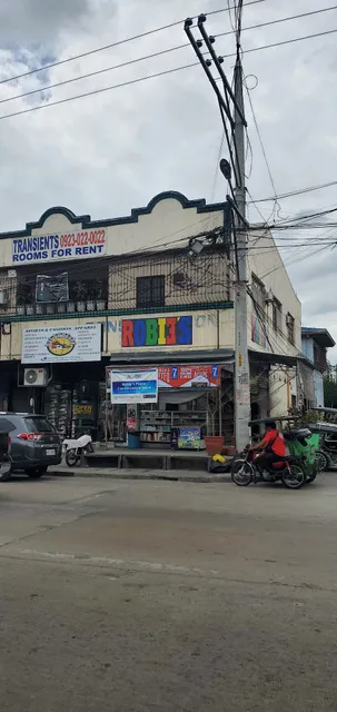 ROBIE'S TRANSIENT ROOMS