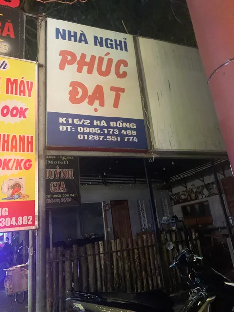 Nhà nghỉ Phúc Đạt