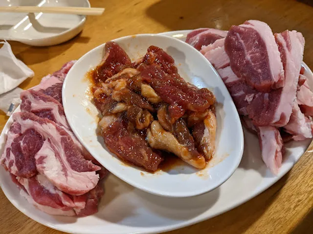 ジンギスカン羊屋