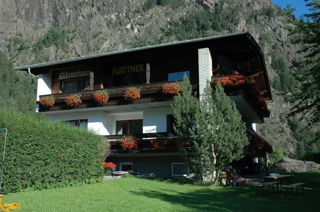 Appartements Ferienwohnung Howdys Gästehaus Oetz