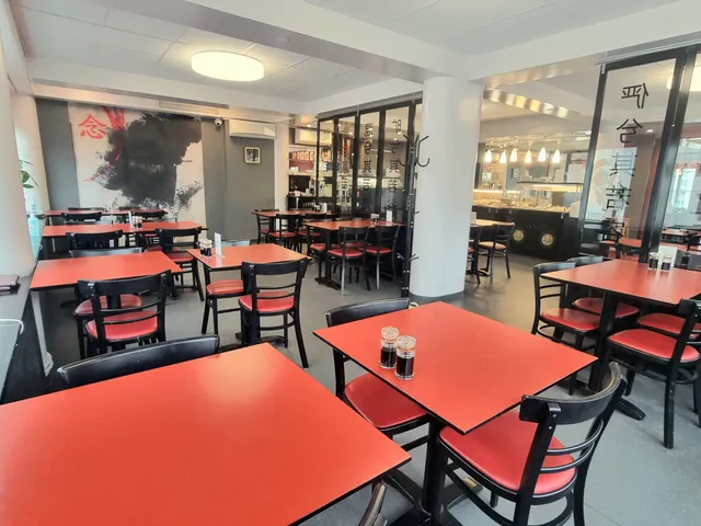 Kiinalainen Ravintola Zhong Guo Long