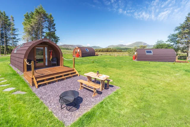 Gwyliau Llwyn Mafon Holidays