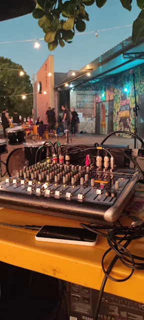 Beer House pub e petiscaria