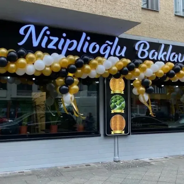 Niziplioğlu Baklavalari 2