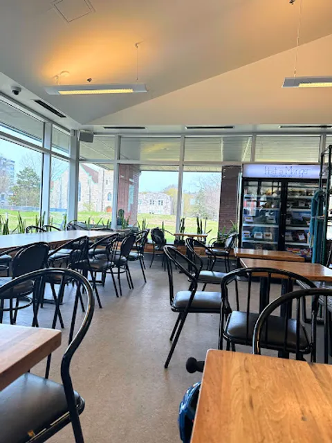 Mouton Noir Westmount