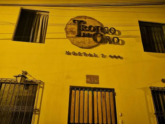 Hostal Tronco de Oro