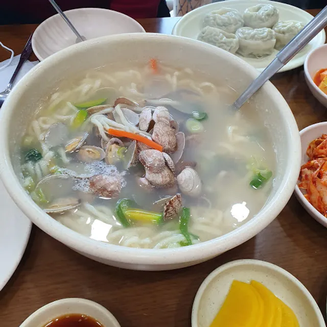 강고집바지락칼국수
